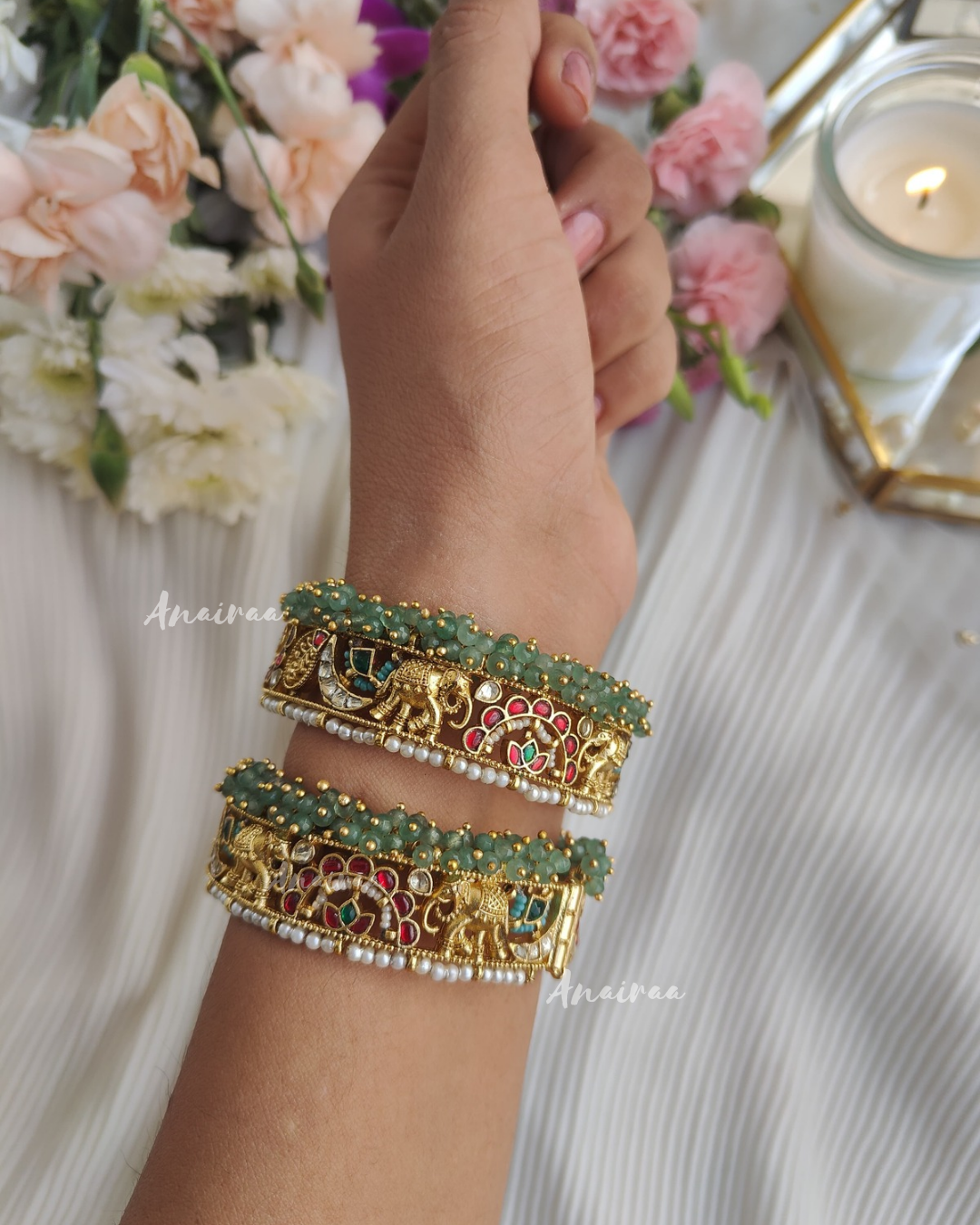 Antique Paachi Kundan bangles