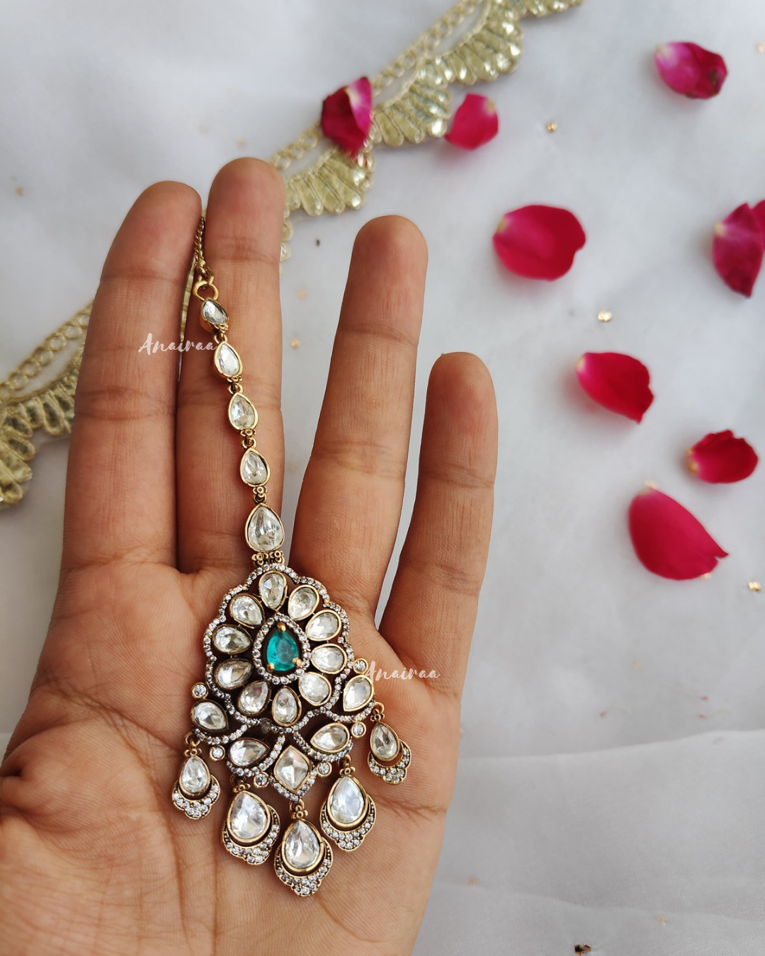 Moissanite maangtikka