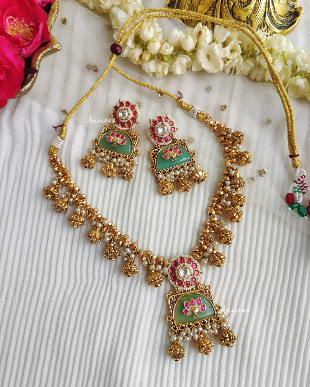 Kashvi Antique necklace set