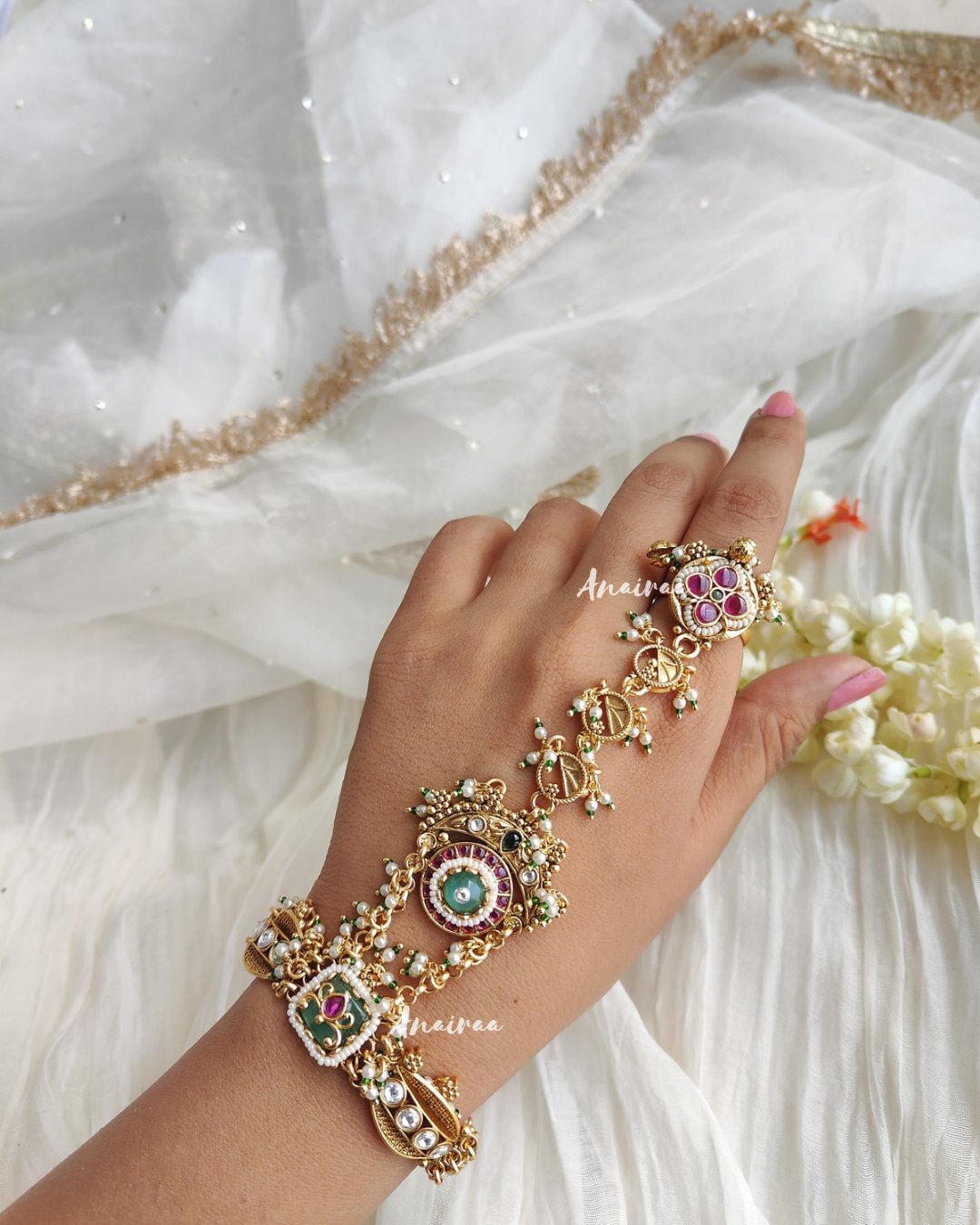 Antique multi color hathphool