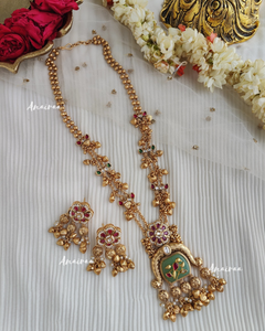 Antique long necklace