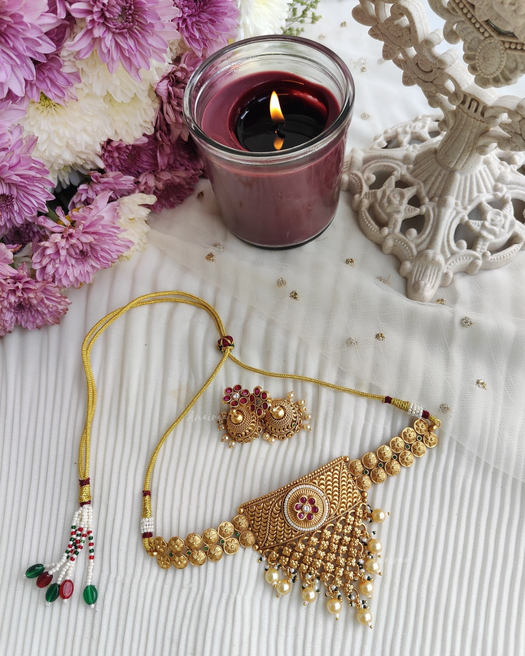 Antique choker set