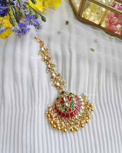 Multi colour lotus Maangtikka