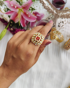 Paachi kundan Ring