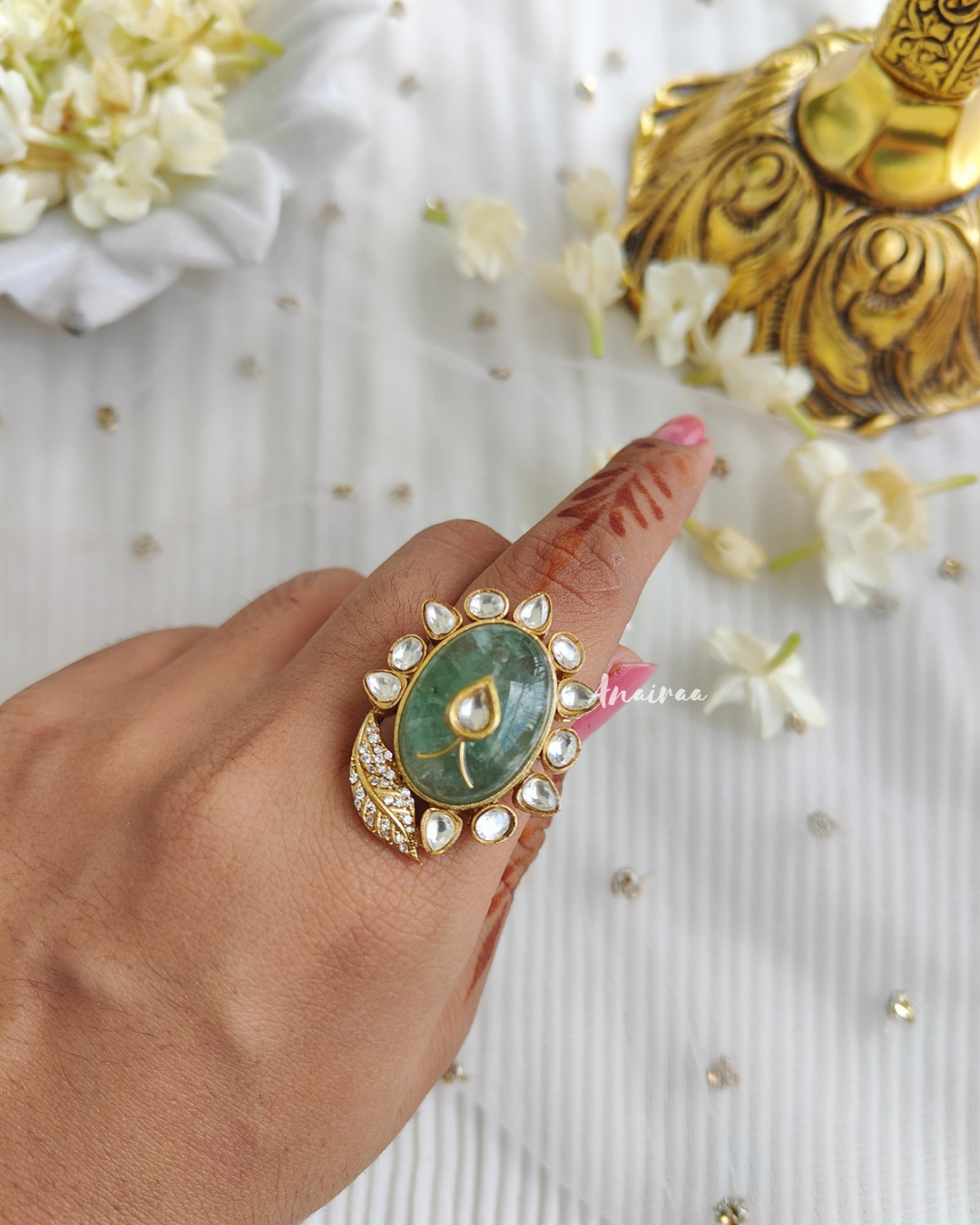 Sunaina sage ring