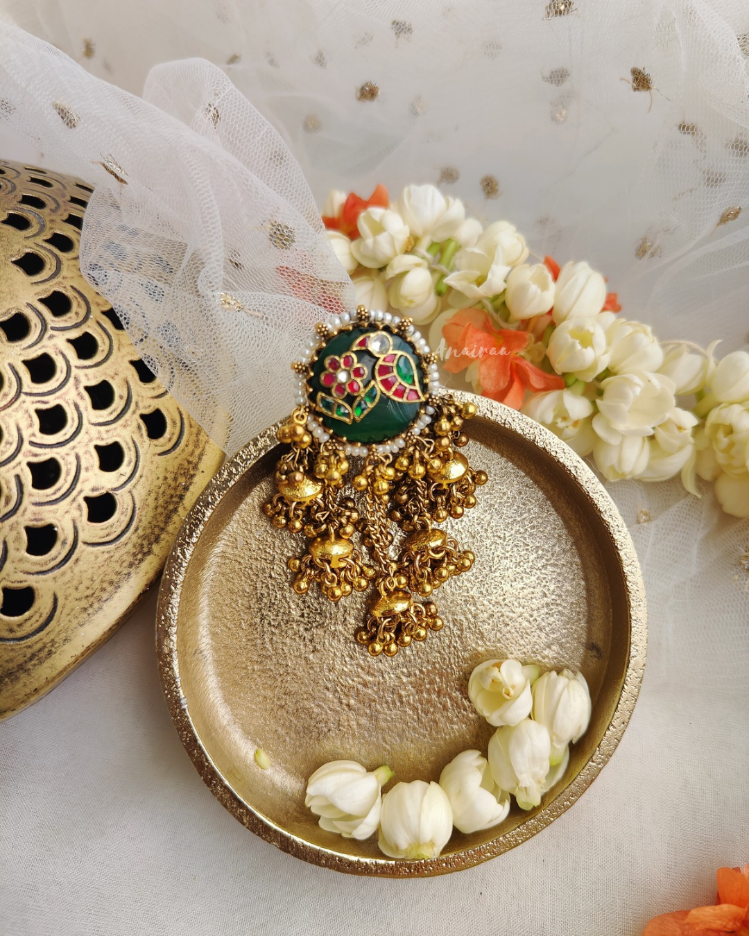 Heritage parrot ring