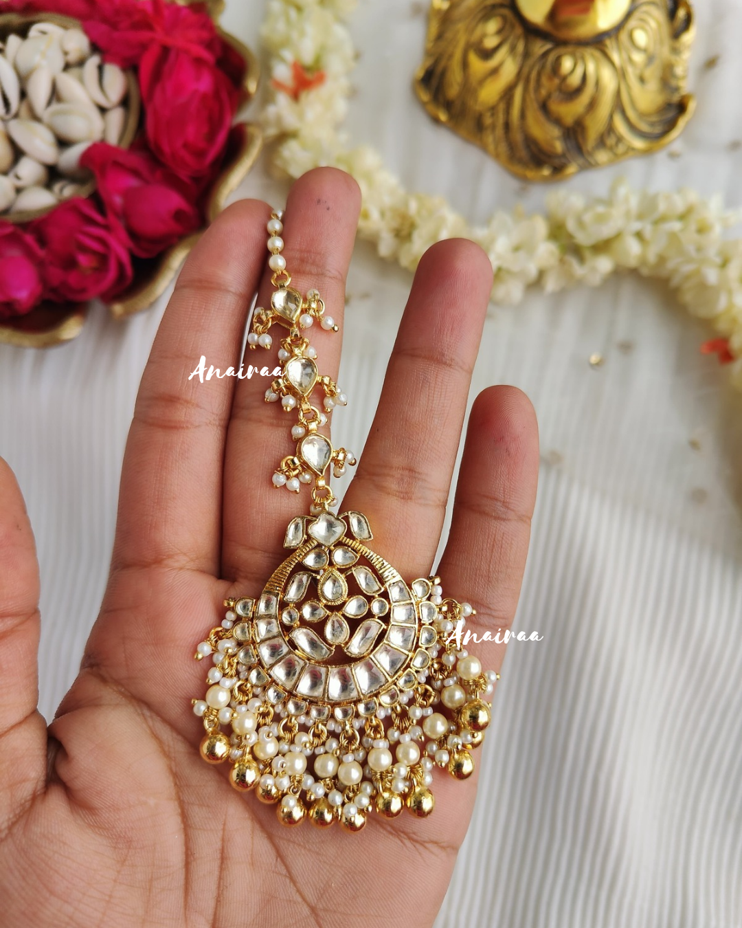 White color maangtikka