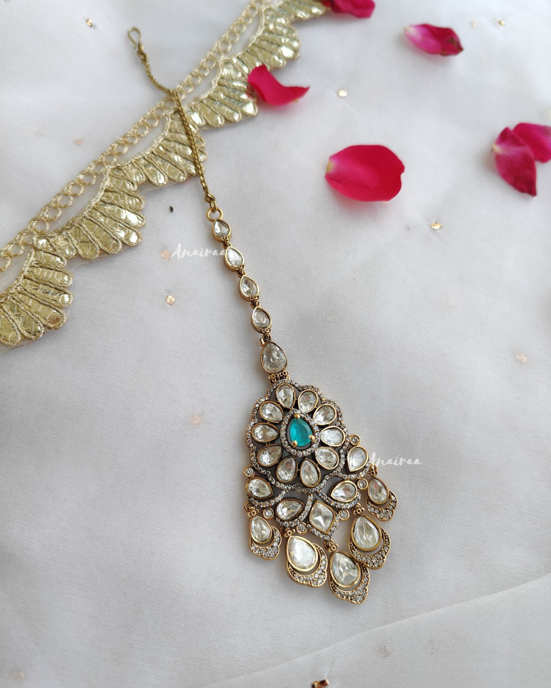 Moissanite maangtikka