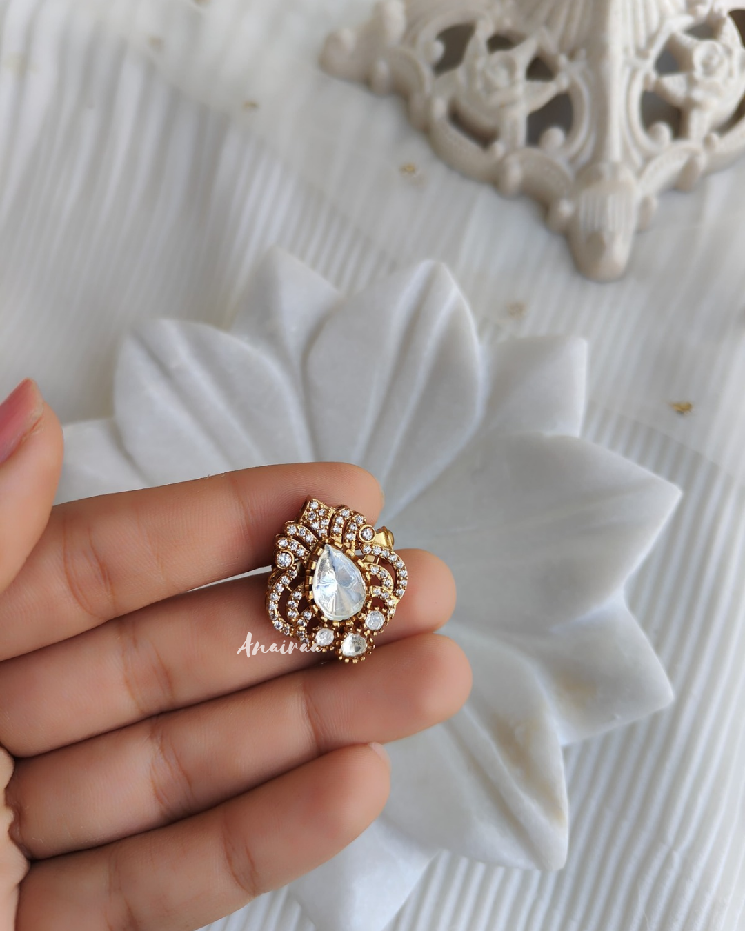 Karthik aryan polki brooch