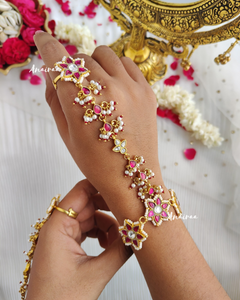 Ruby Floral Paachi kundan Hathphool