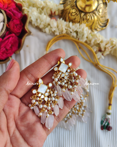 Mother of pearl choker set