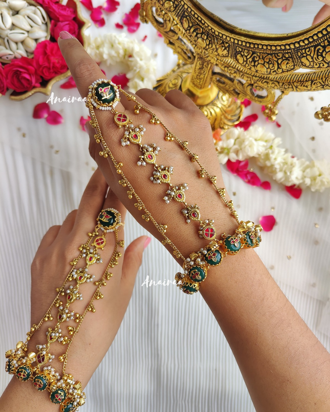 Bridal antique kundan hathphool