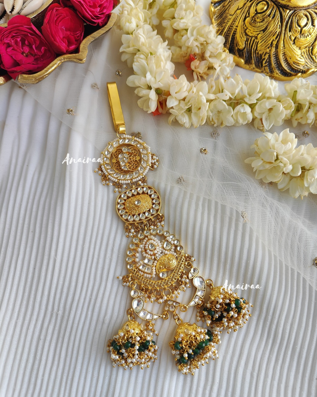 Antique kundan key charm