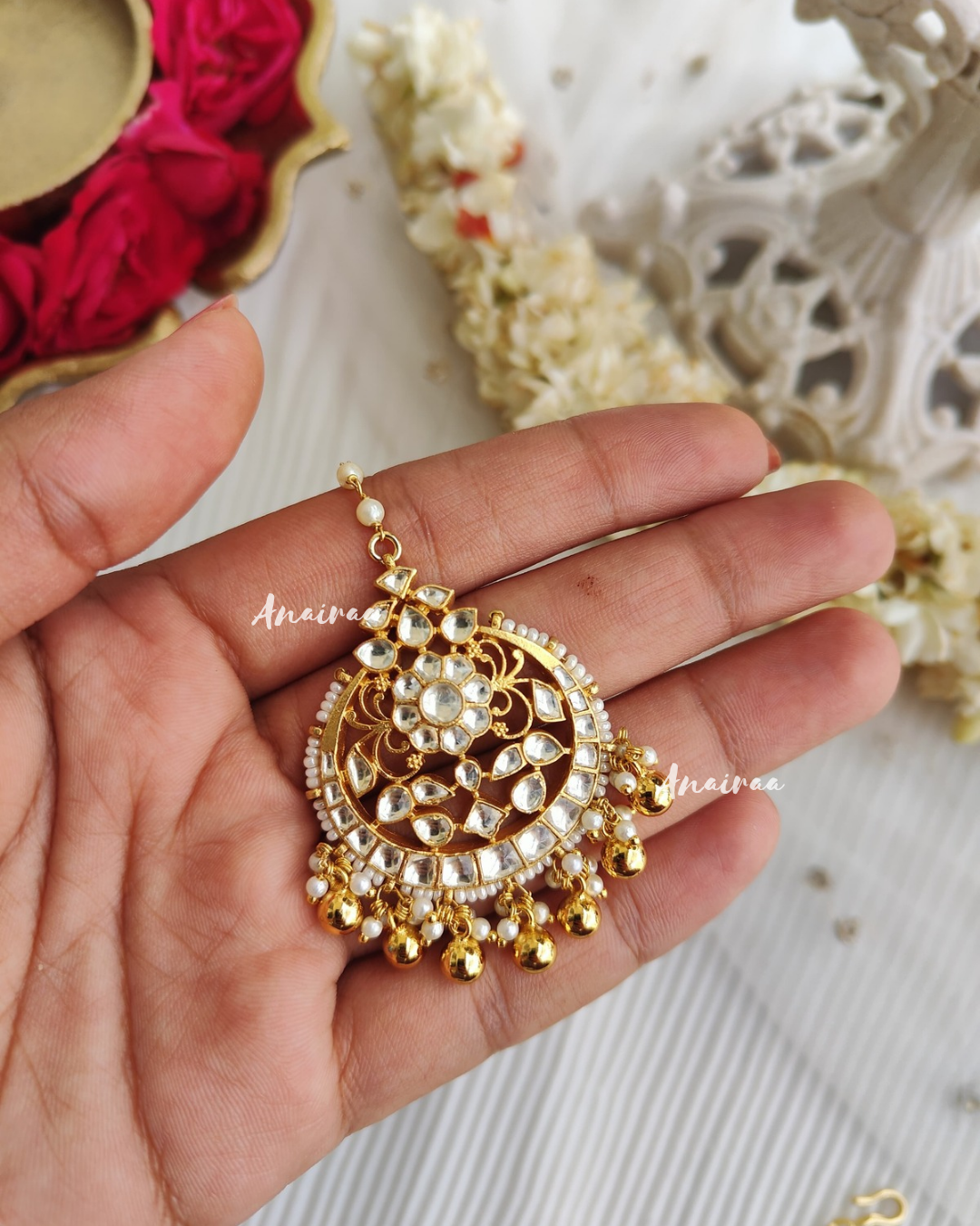 Kundan maangtikka