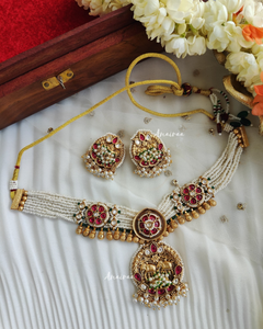 Antique choker set