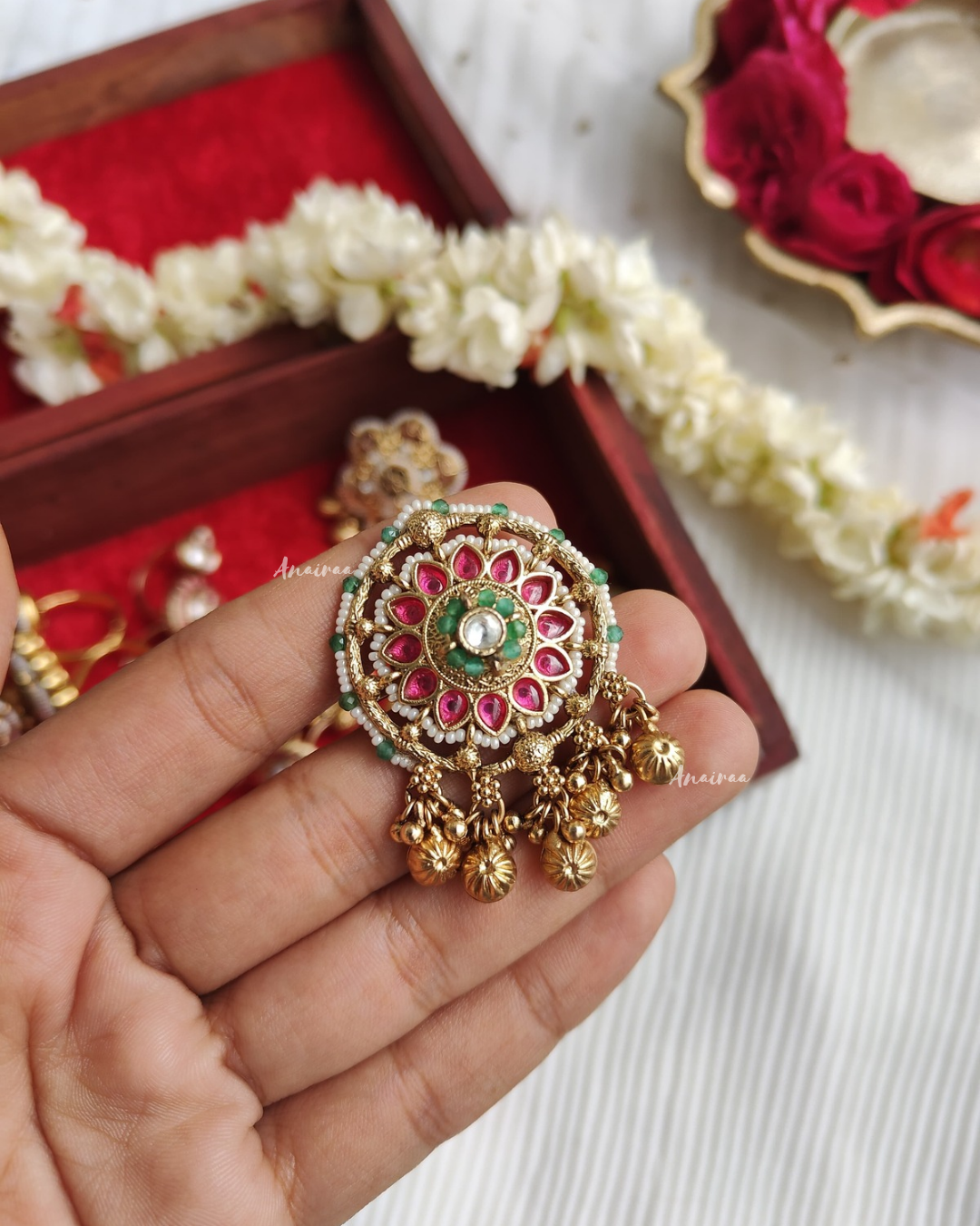Antique Kundan ring