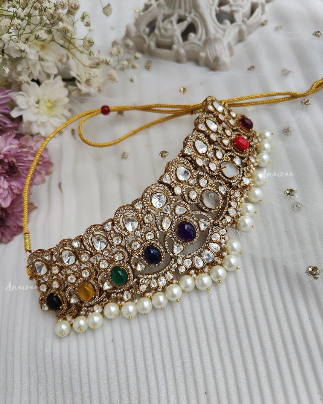 Karishma Kapoor choker set