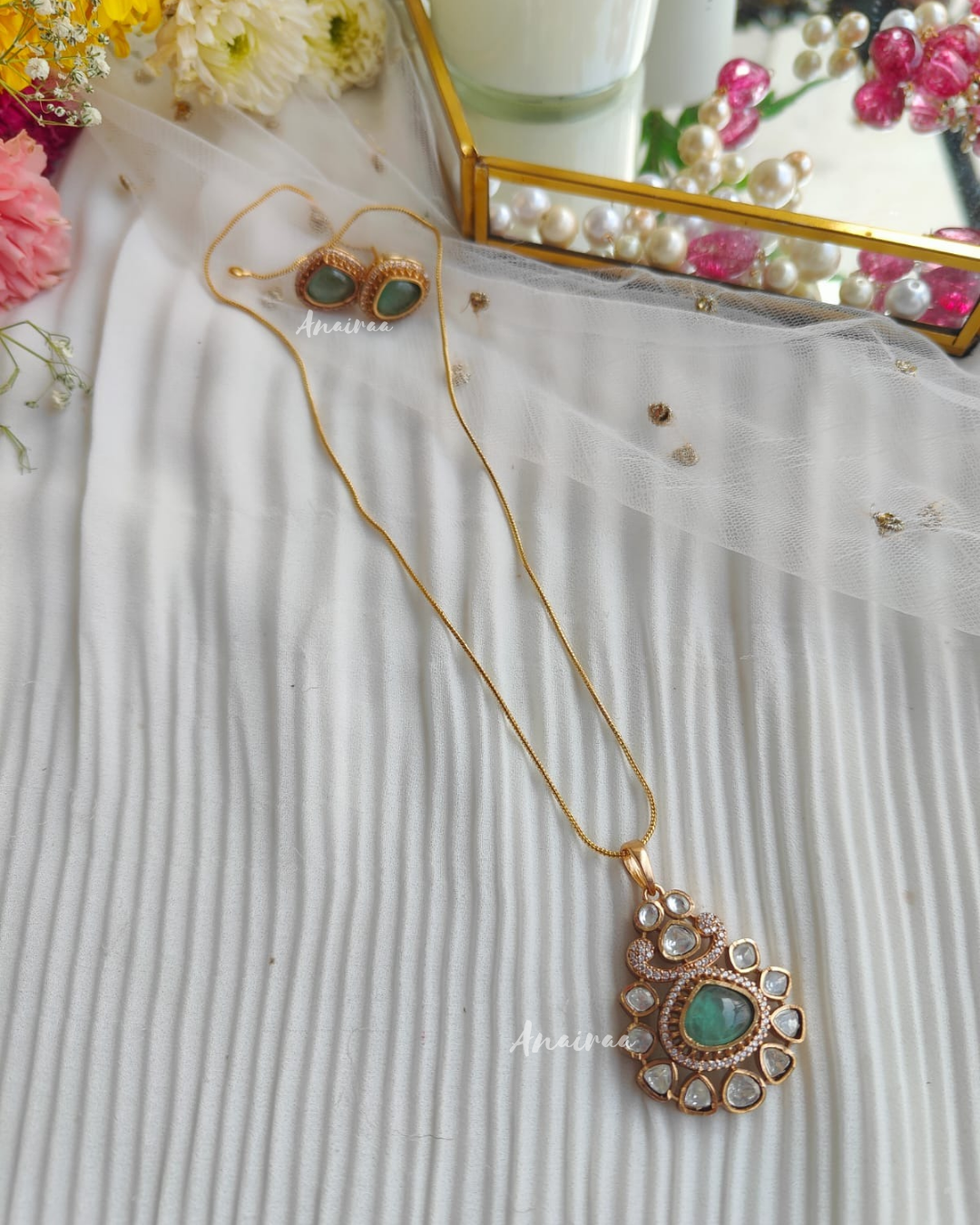 Sage polki pendant set