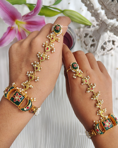 Paachi kundan hathphool