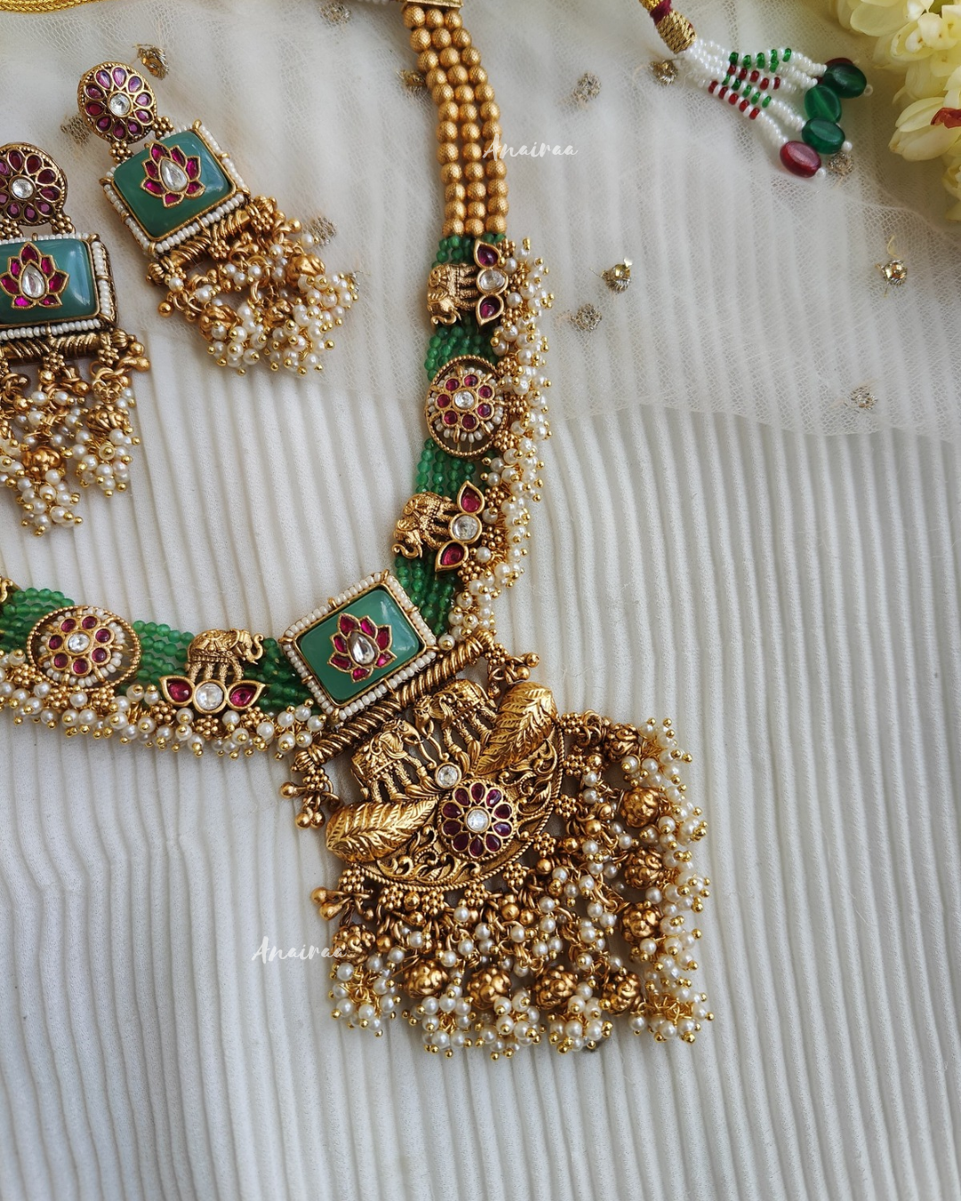 Aadhya Antique necklace set