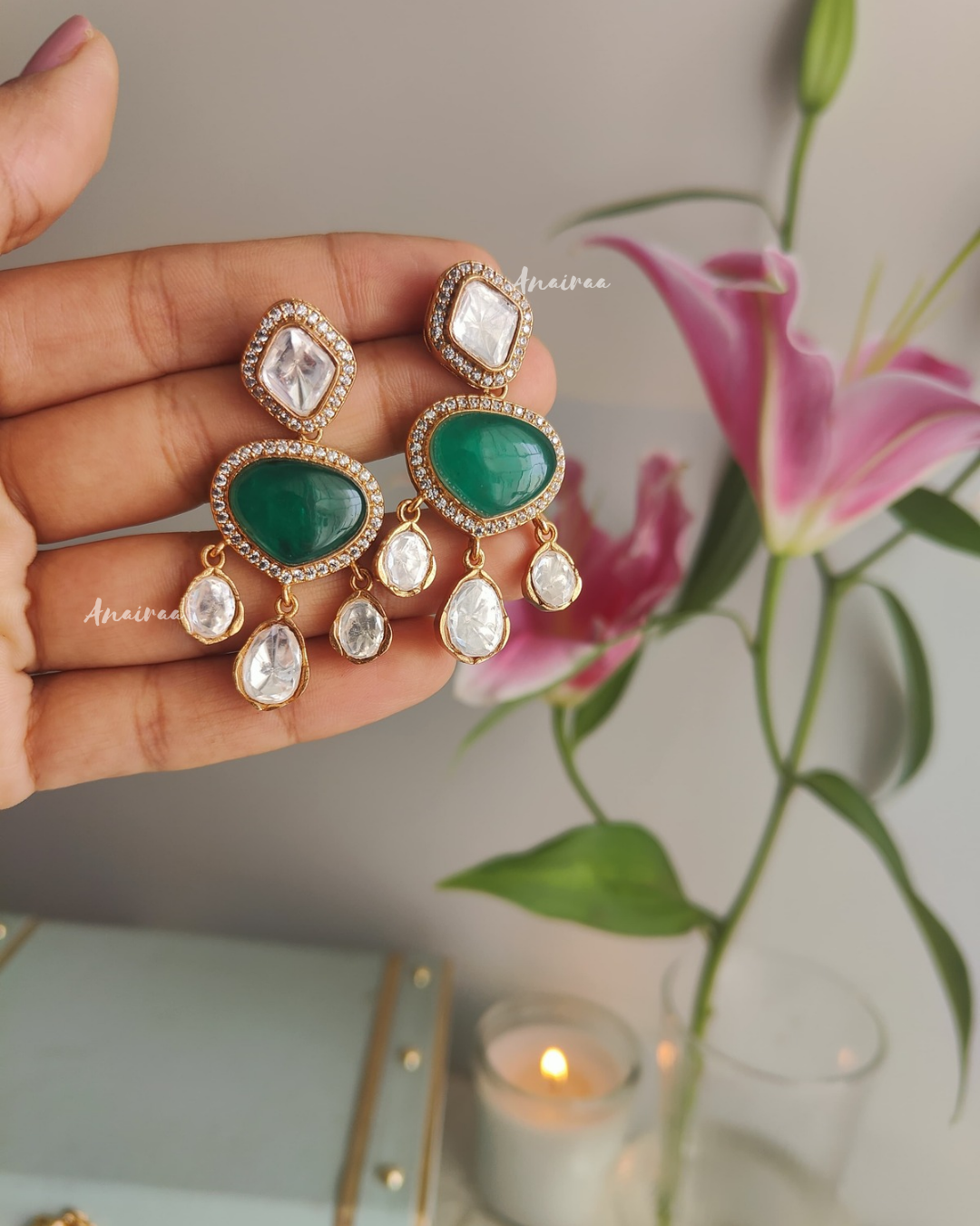 Manju Warrier Polki emerald hasli
