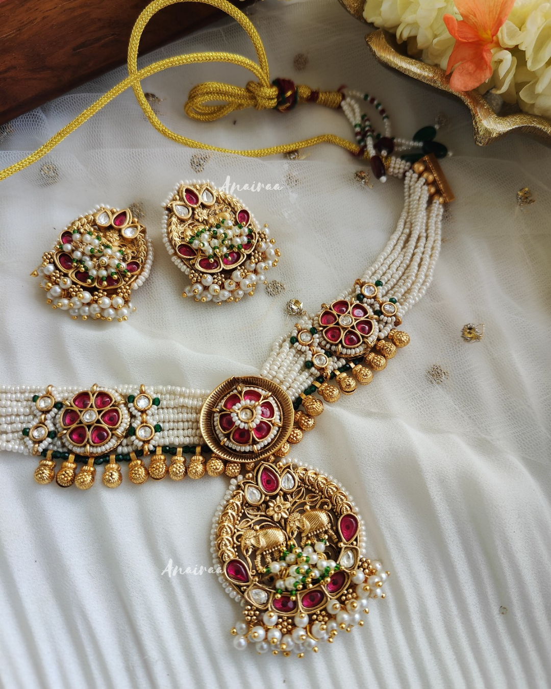 Antique choker set
