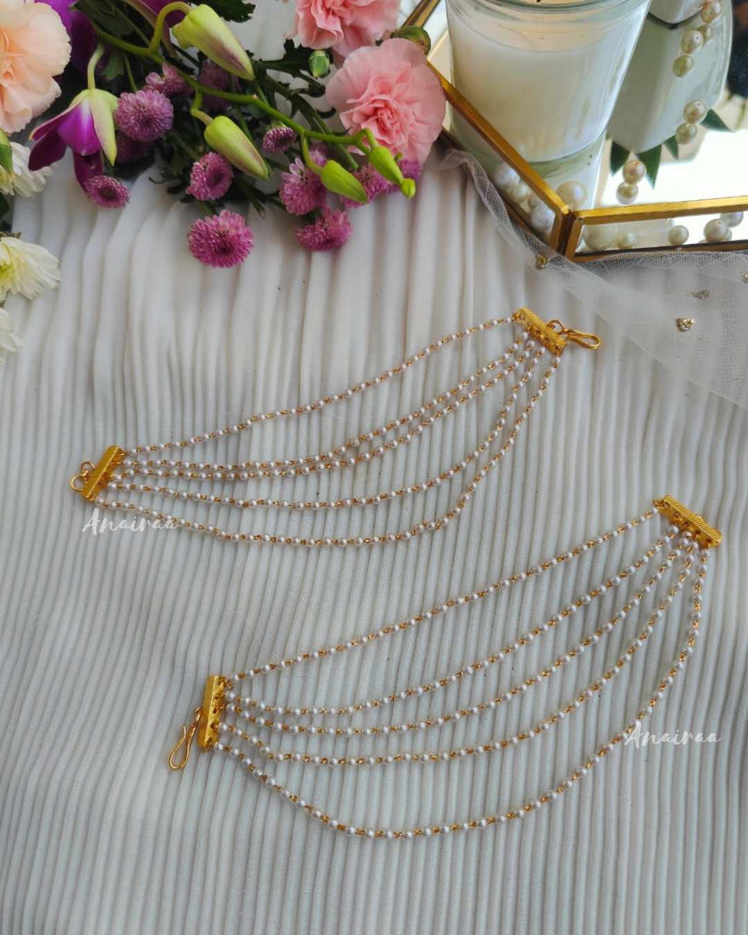 Pearl 5 line earchain