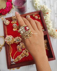 Antique ring