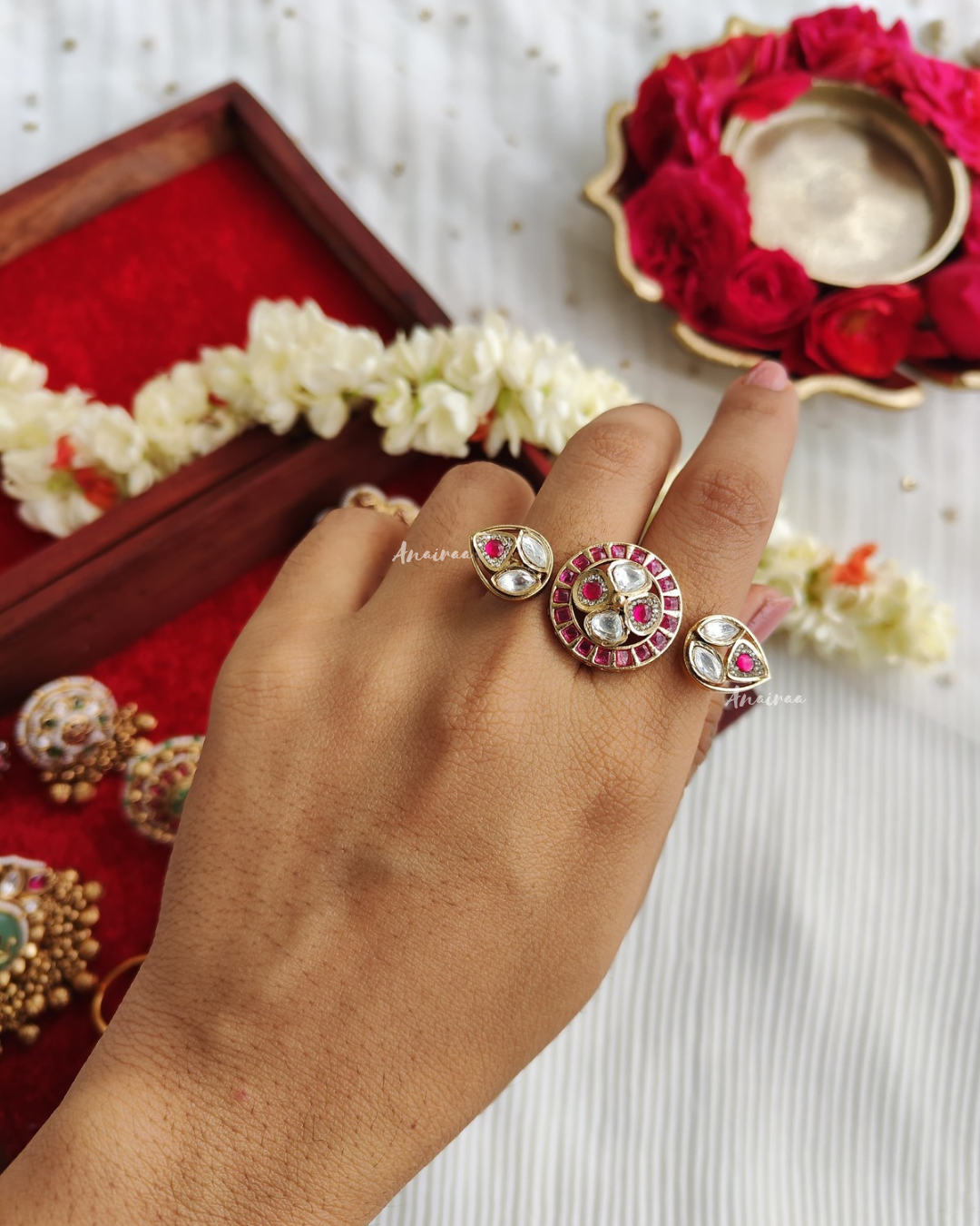 Antique Kundan ring