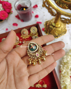 Antique ring