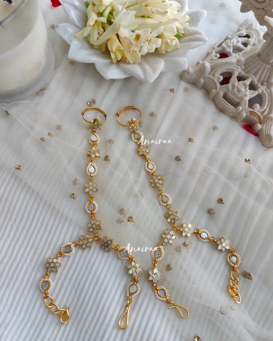 Mother of pearl hathphool