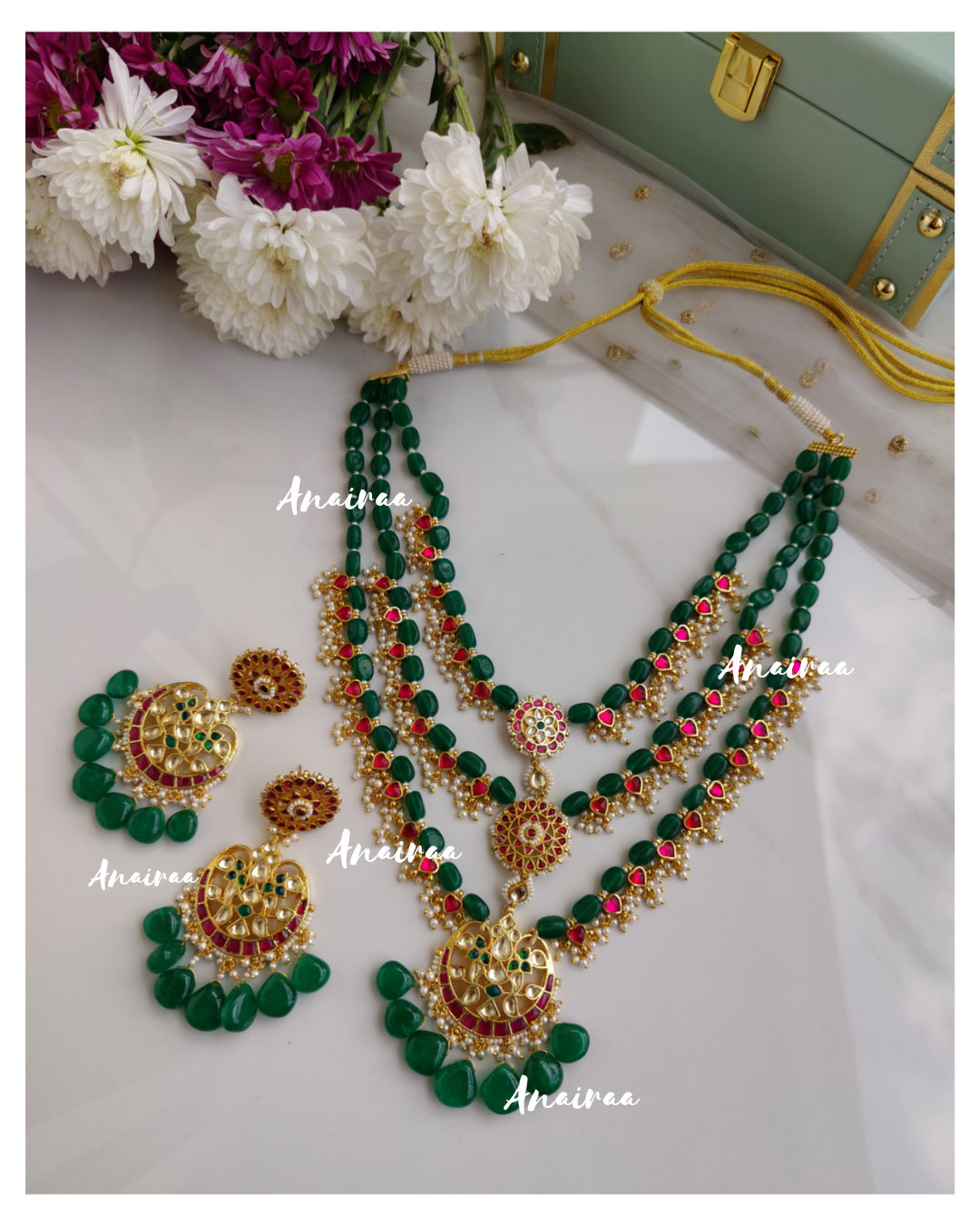 Kundan long necklace with emrald beads