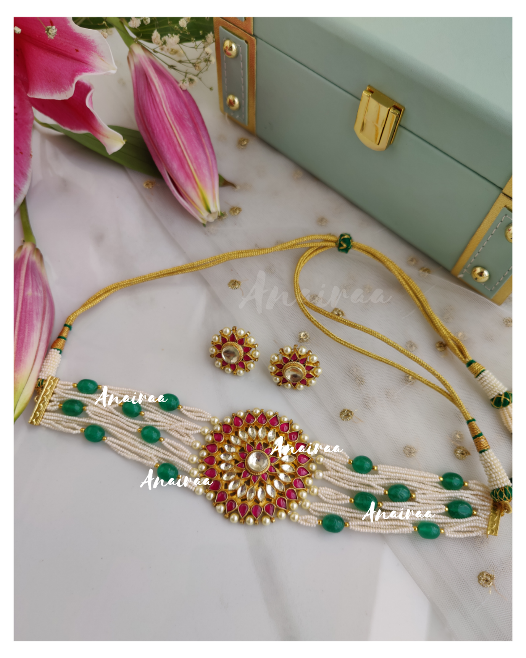 Paachi kundan choker