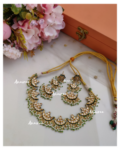 Bikaneri kundan chand necklace set