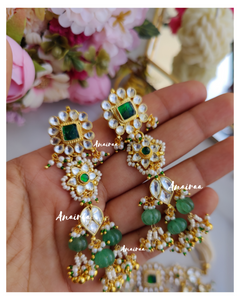 Paachi Kundan choker